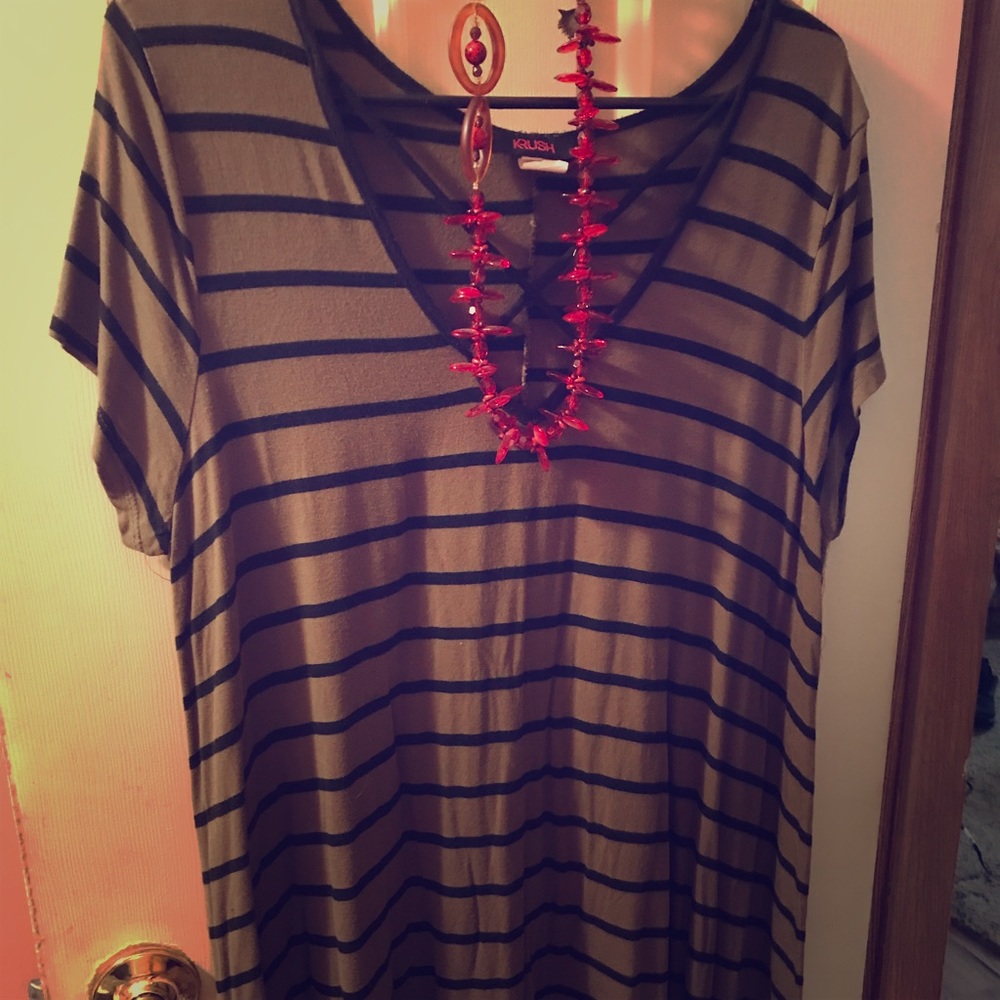 Black & green striped dress